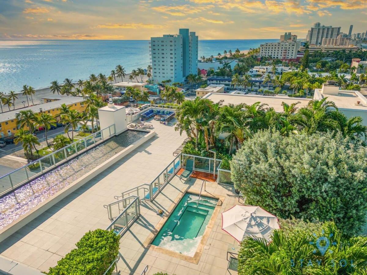 Lx Oasis Beachfront-Rt Infinity Pool Hollywood Exterior photo